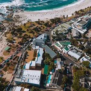 Camps Bay Village - And Le Cap